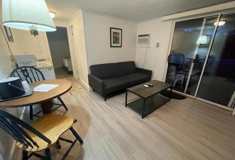 Апартаменты 1 Спальня, Kennebunkport Motor Lodge