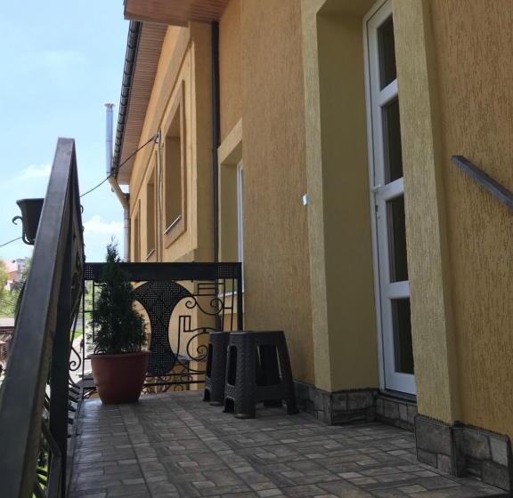 اتاق استاندارد, Villa L Vovskaia