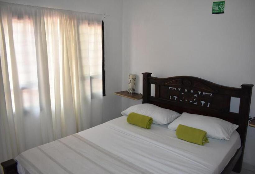 스탠다드 룸, Hostal Palohe Taganga
