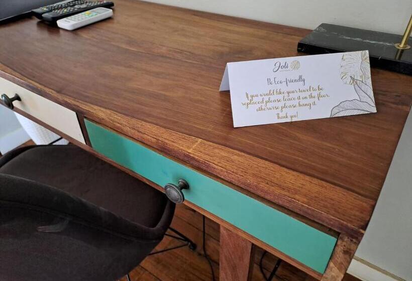 스위트, Joli Guesthouse