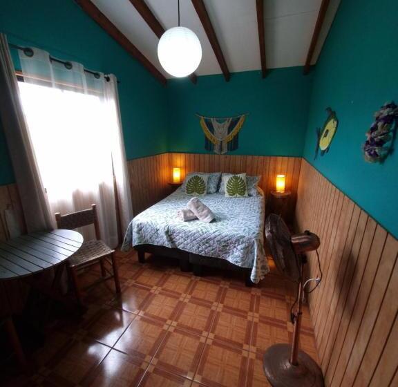 Номер Стандарт Совместная Ванная, Hostal Vieroto