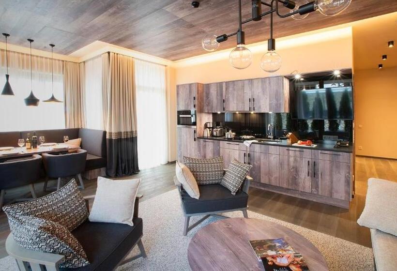Apartamento 2 Dormitórios, Mountain Spa Residences