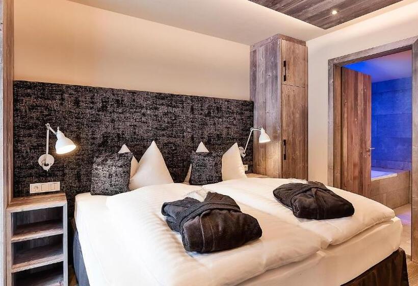 Apartamento 2 Dormitórios, Mountain Spa Residences