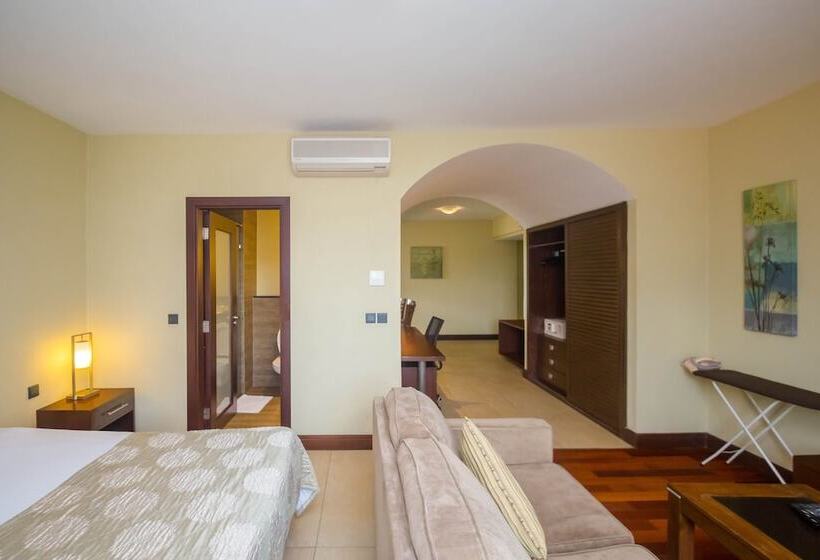 استودیوی استاندارد, Taarifa Suites By Dunhill Serviced Apartments