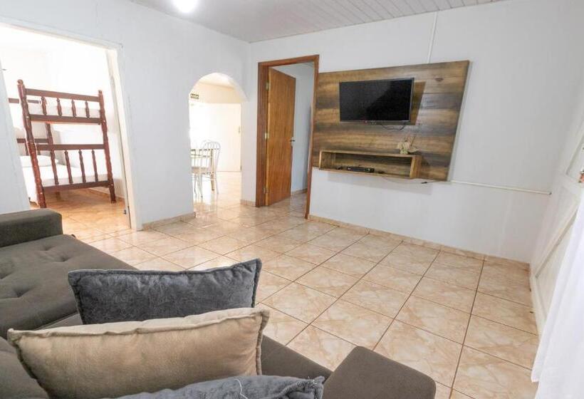 Дом 2 Спальни, Vila Jacaré