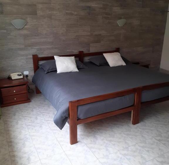 Номер Стандарт, El Balcon De Los Reyes