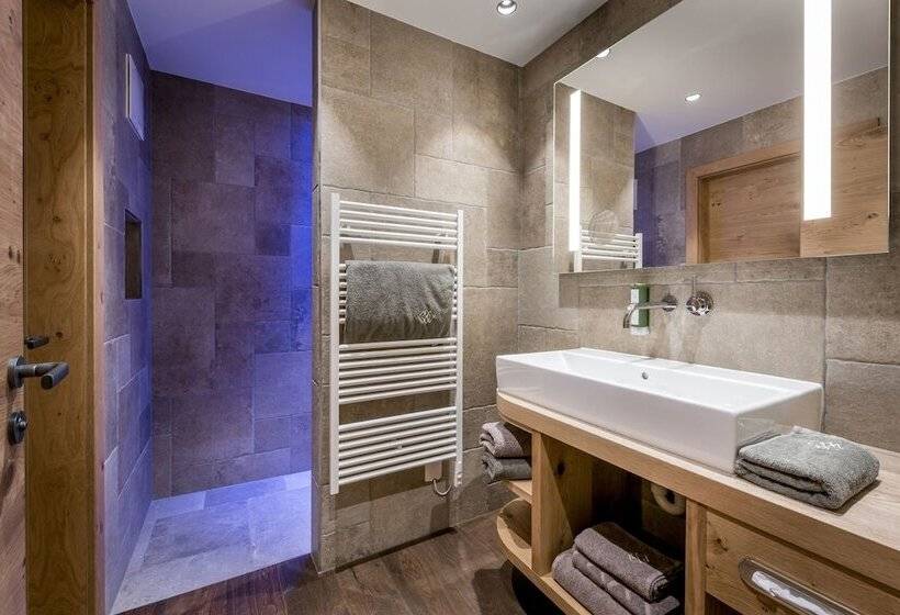 Апартаменты 2 Спальни, Kaiserlodge