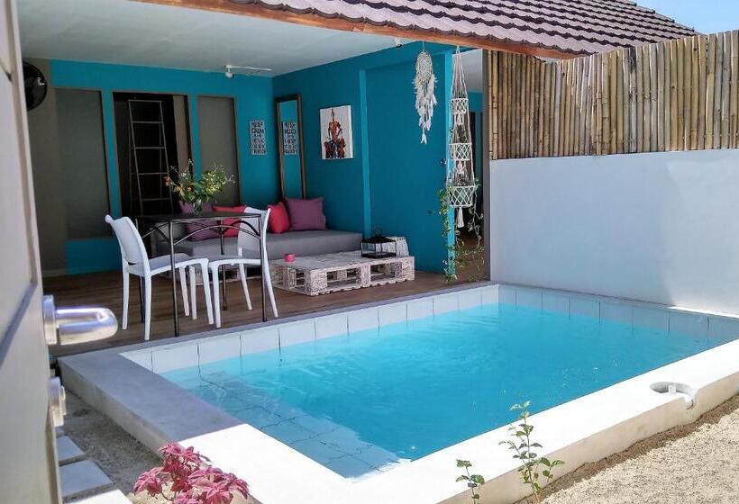 Президентский Люкс, Meno Suites