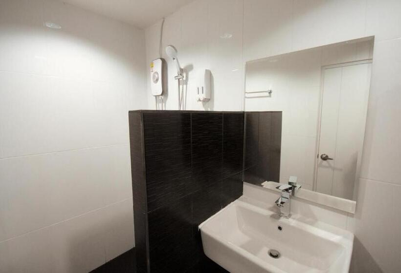 Quarto Economy, Rabbit Room