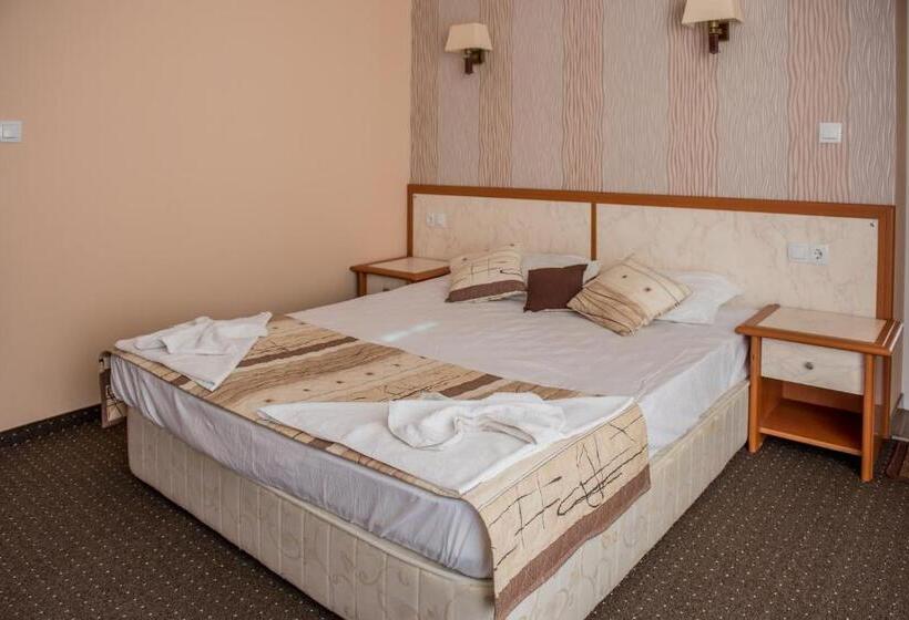Номер Стандарт с Террасой, Guest House Sg Brothers