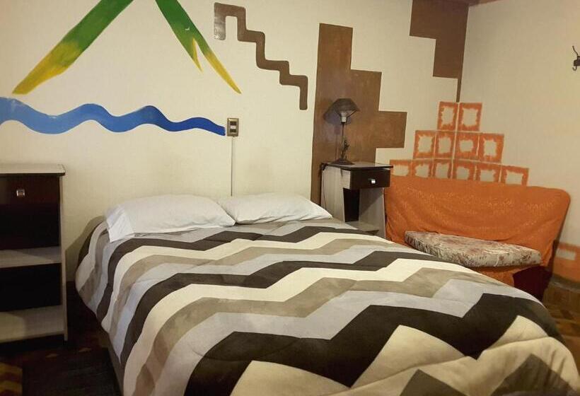 اتاق لوکس, Hostal La Casa Del Sol