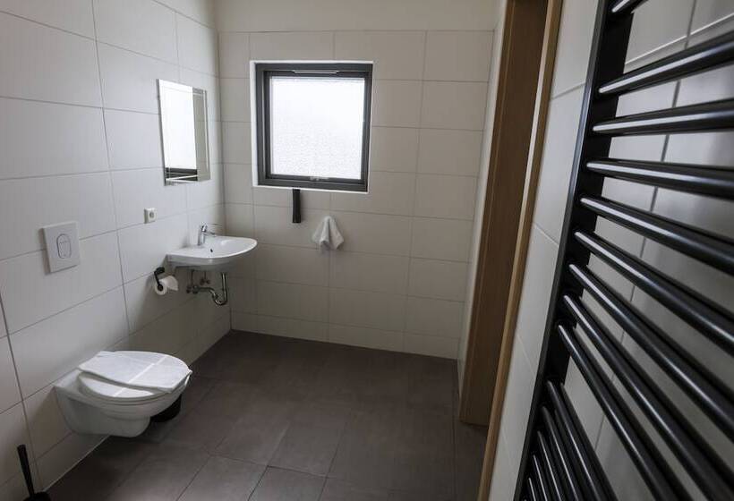 اتاق لوکس, Lilja Guesthouse