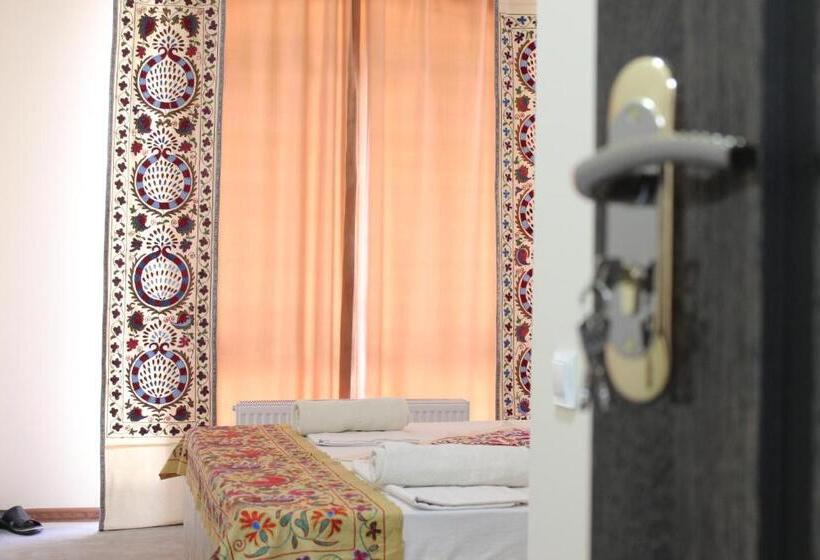 스탠다드 룸, Guest House Ruslan Nurata & Tours