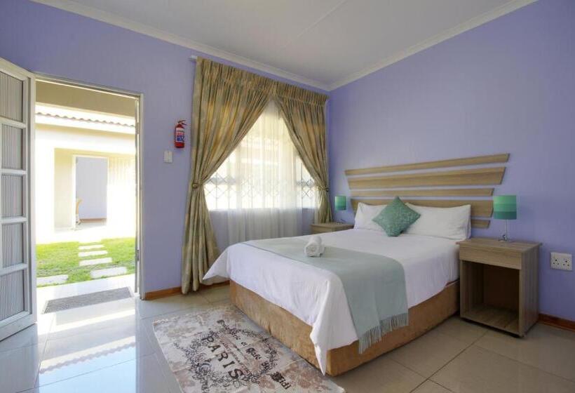 חדר סופריור, Minilitha Lodge