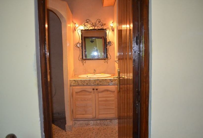 Четырехместный Номер Стандарт, Auberge Restaurant Telouet