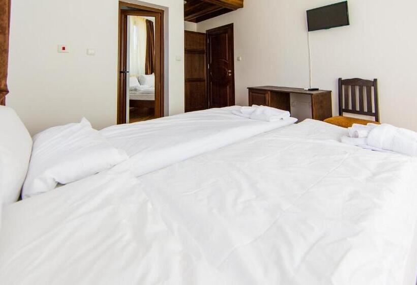 غرفة قياسية ثلاثية, Guest House Ognyanovo