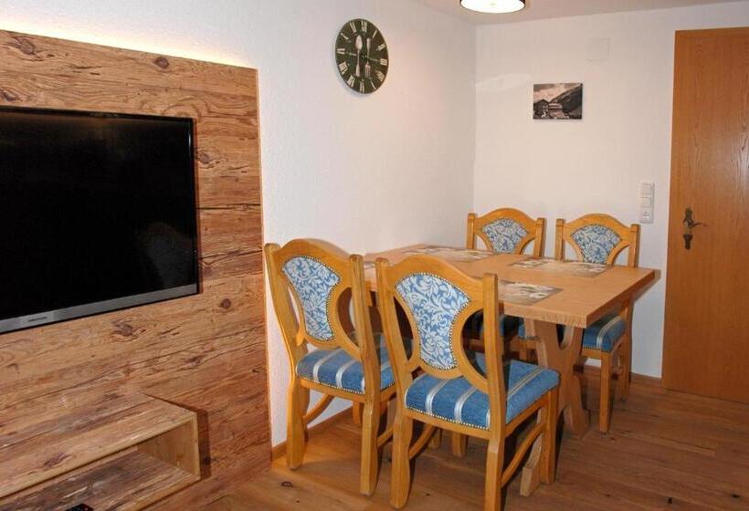 דירה בת חדר שינה 1 עם מרפסת, Der Berghof