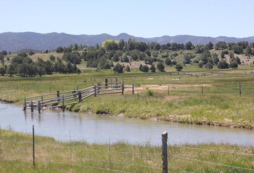 Standard studio with river view, Sevier River Ranch & Cattle Company