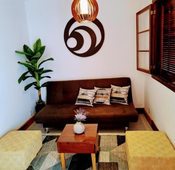 Family Suite, 3 Palmeiras Guest Lounge