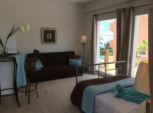 إستديو قياسى مزود بشرفة, Beach Side Condos Caye Caulker By Ccvh