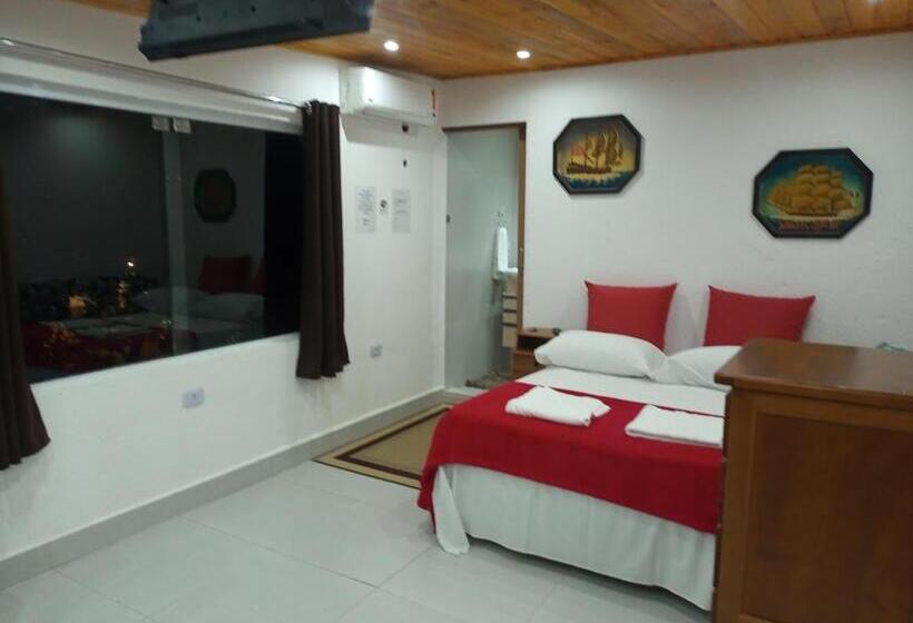 Executive Suite, Vila Lia