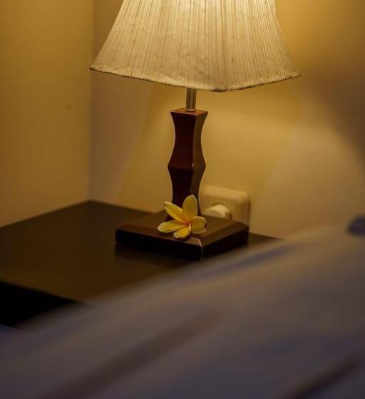 Номер Deluxe с Балконом, Whiterose Guesthouse