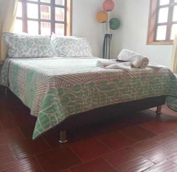 带共用浴室的标准房间, Hostal El Pino