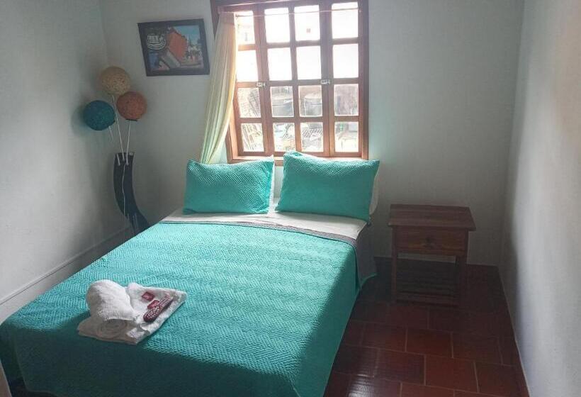 带共用浴室的标准房间, Hostal El Pino