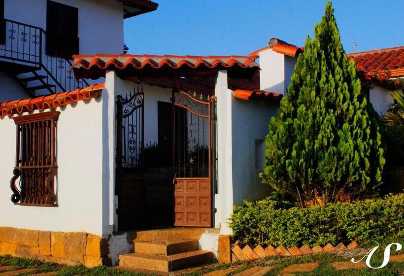 Дом 4 Спальни, Aires Del Sauzalito