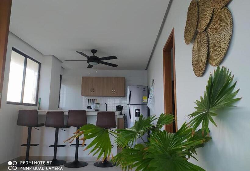 آپارتمان 1 خوابه با چشمانداز دریا, Camino Palmero Coveñas