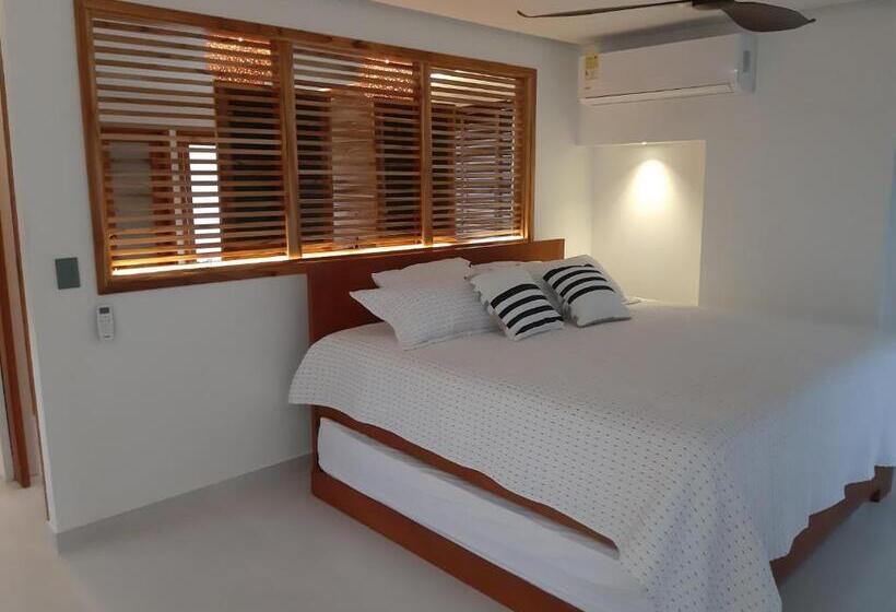 سوئیت پرزیدنت, Camino Palmero Coveñas