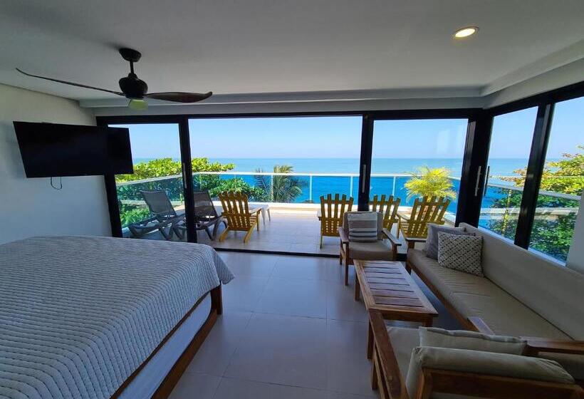 سوئیت پرزیدنت, Camino Palmero Coveñas