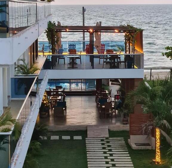 سوییت خانوادگی, Camino Palmero Coveñas