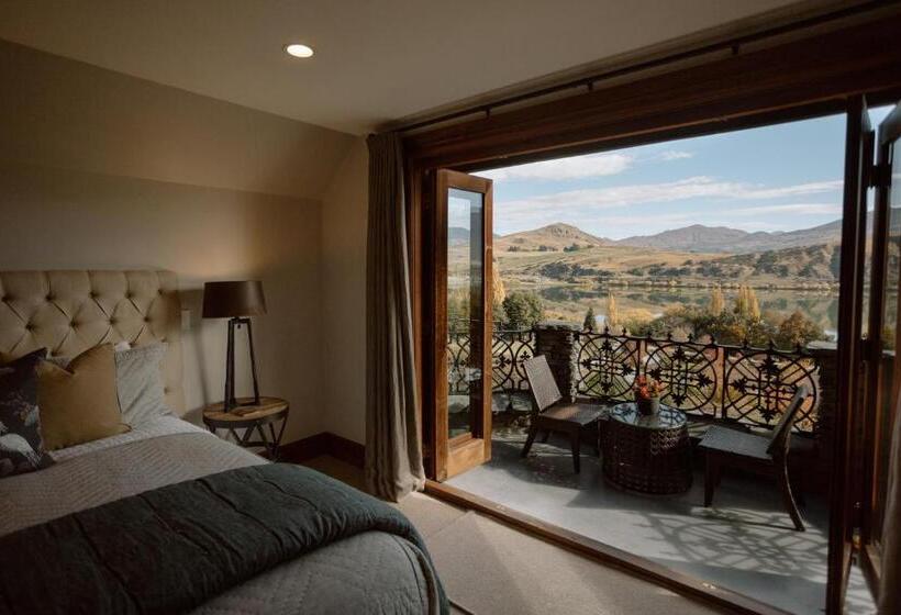 Quarto Estandar, Stoneridge Estate