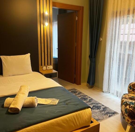 1 Bedroom Apartment Mountain View, Mego Suite Otel