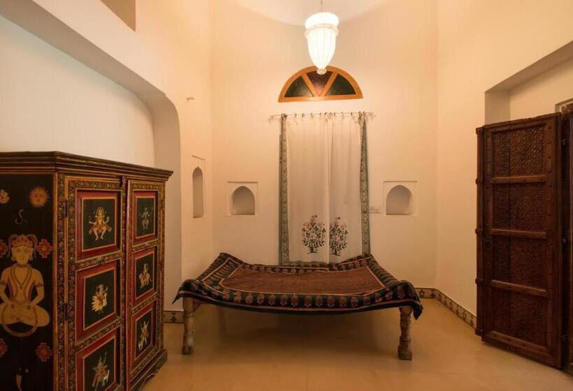 Номер Стандарт Трехместный, Kawa Guest House