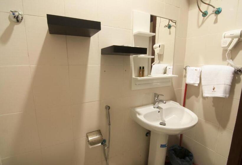 سوییت جونیور, Terhal Hotel Suites