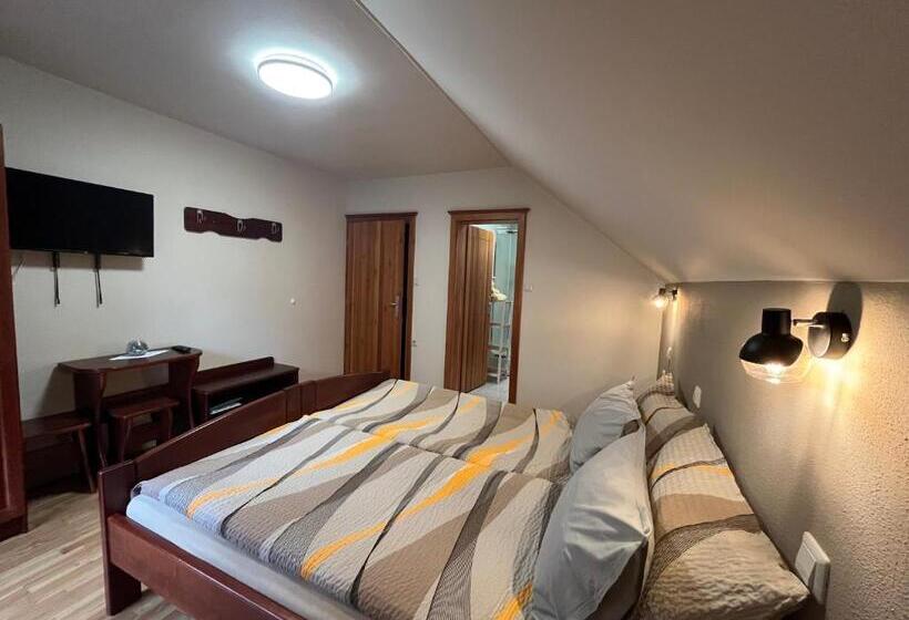 اتاق استاندارد با چشم‌انداز کوهستان, Country House   Turistična Kmetija Ambrož Gregorc