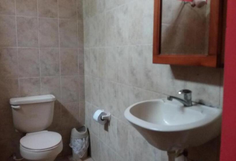 اتاق استاندارد, Hospedaje Dannita B&b