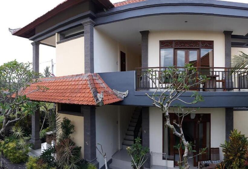 Номер Deluxe с Балконом, Villa Bungsil Gading
