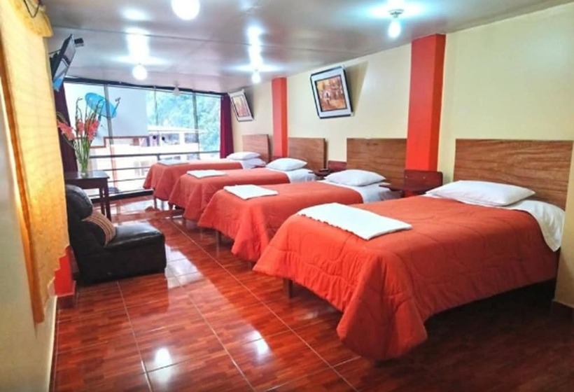 家庭间, Hostal Urpi