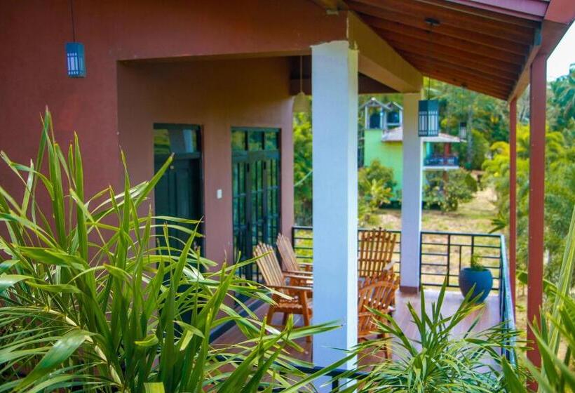 Номер Стандарт с Террасой, Darshani Lodge