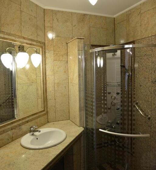 Трехместный Номер Стандарт Вид на Сад, Gránit Villa