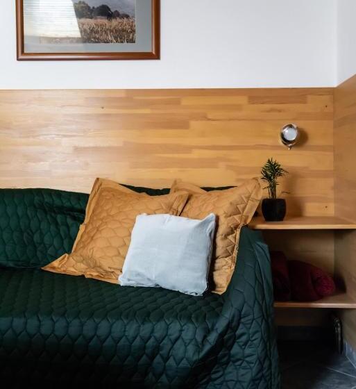 Апартаменты 1 Спальня с Видом, Hetényi Apartmanház és Birtok