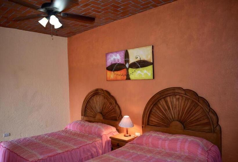 غرفة عائلية, Posada Rincon Magico