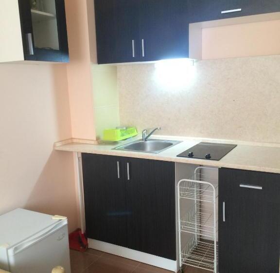 Апартаменты 1 Спальня с Балконом, Edelvais Guest House
