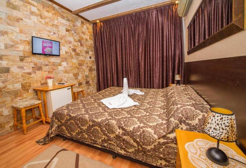 Номер Комфорт, Guest House Amore