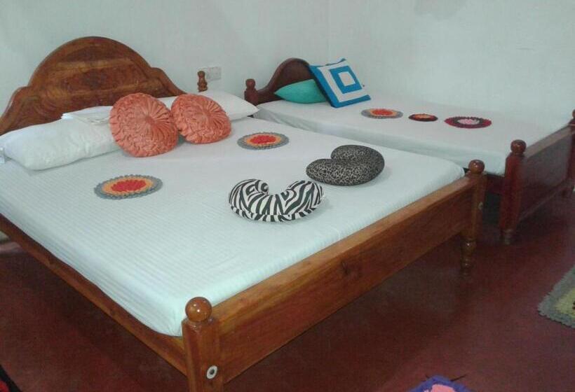 Трехместный Номер Классика, Lak Nilla Guest House
