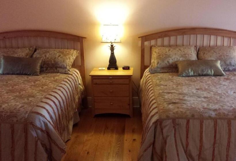 Номер Стандартный Кровать Куин, Compass Rose Inn