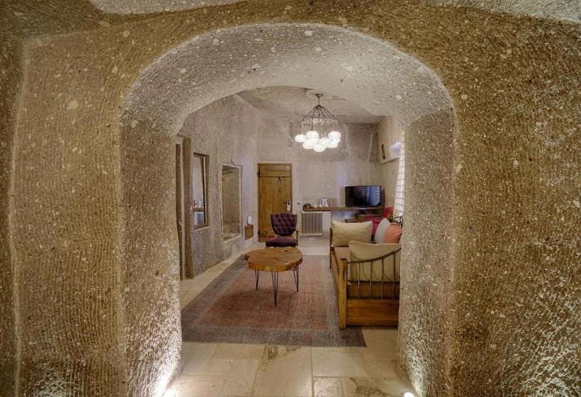 패밀리 스위트, Hera Cave Suites
